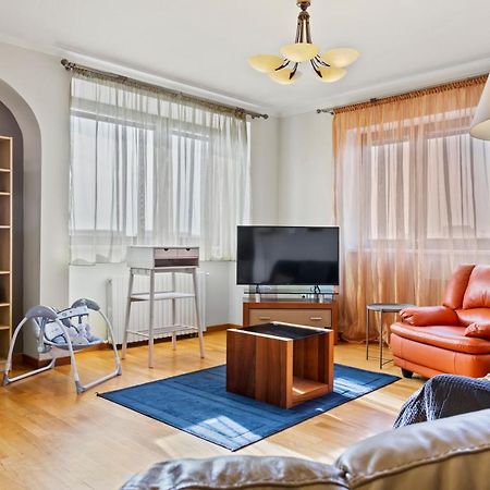 125 Sqm Family Friendly With Kids Room Bukareszt Zewnętrze zdjęcie