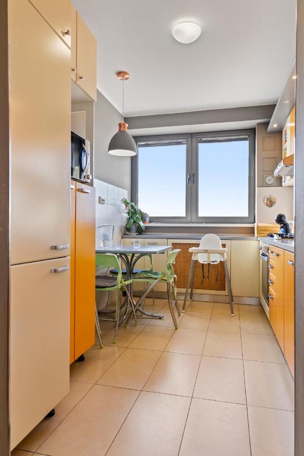 125 Sqm Family Friendly With Kids Room Bukareszt Zewnętrze zdjęcie