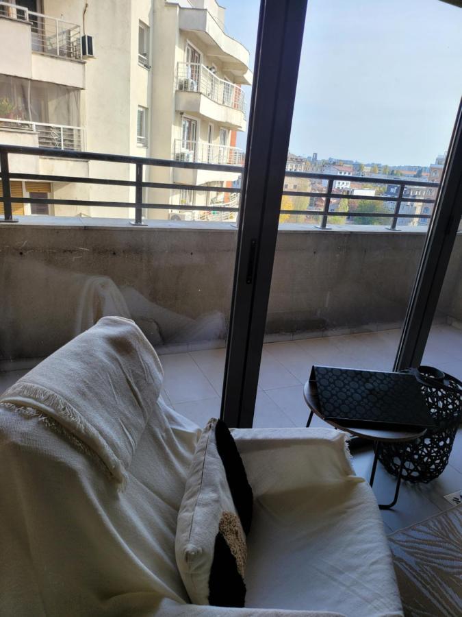 125 Sqm Family Friendly With Kids Room Bukareszt Zewnętrze zdjęcie
